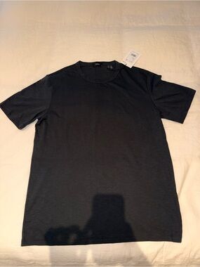Theory Men's Black Crew Neck T-Shirt